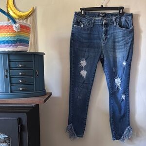 💙🦋👖🧵Judy blue Distressed Blue Jeans